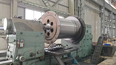Tangshan Yuexin Machinery liefert erfolgreich eine maßgeschneiderte Krantrommel mit einem Durchmesser von 2,5 Metern für einen russischen Kunden